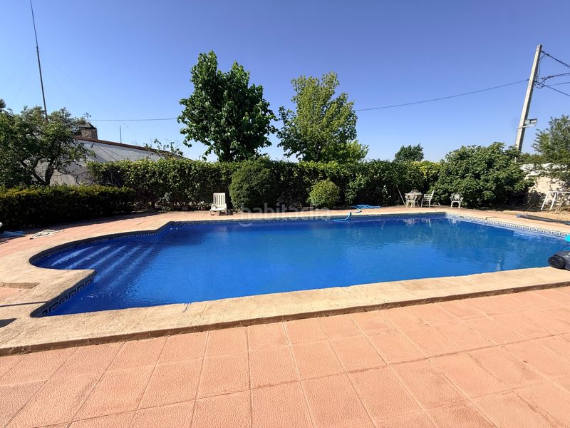 Foto ad57beee-0aac-4329-b652-93e880178c71. Masia amb aparcament piscina a Tomelloso
