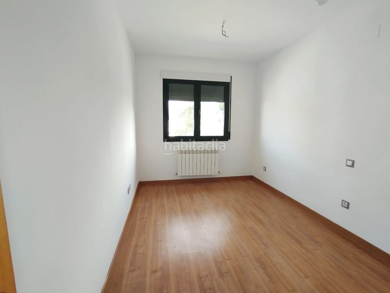 Foto 3a5bb50d-5f98-40d1-8803-dfbad0f61205. Casa adossada amb aparcament a Tomelloso