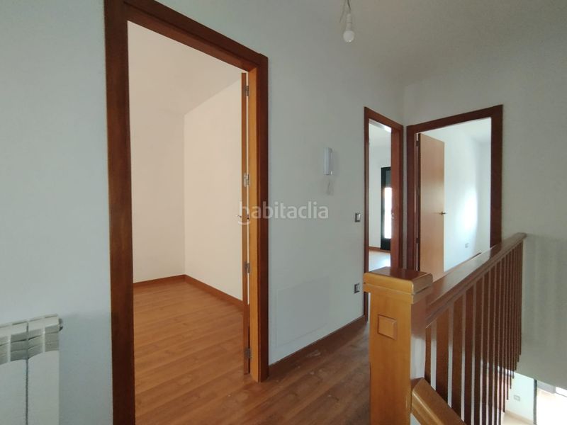 Foto 5fe2f8d4-7ca3-4ebf-a82f-8c6cc3f170f1. Casa adossada amb aparcament a Tomelloso