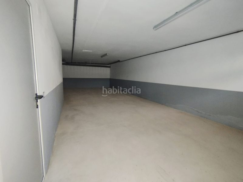 Foto bf6e81e2-8474-4311-8b17-30ddf369f087. Casa adossada amb aparcament a Tomelloso