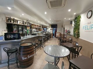 Local commercial  Calle campo. Oportunidad única de inversión en pleno corazón de tomelloso
