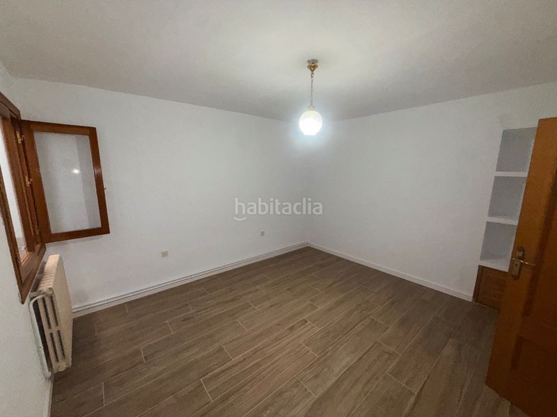 Foto c950c101-2a3e-4609-8afd-a54d8adf0a48. Casa a Tomelloso