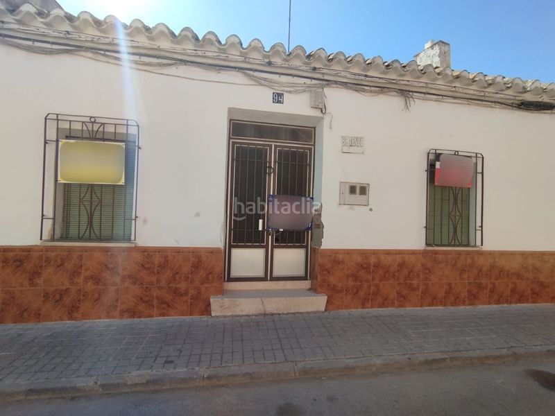 Foto b6da61a8-10e3-4896-bcfa-d7de1c835e07. Casa aparellada a Tomelloso