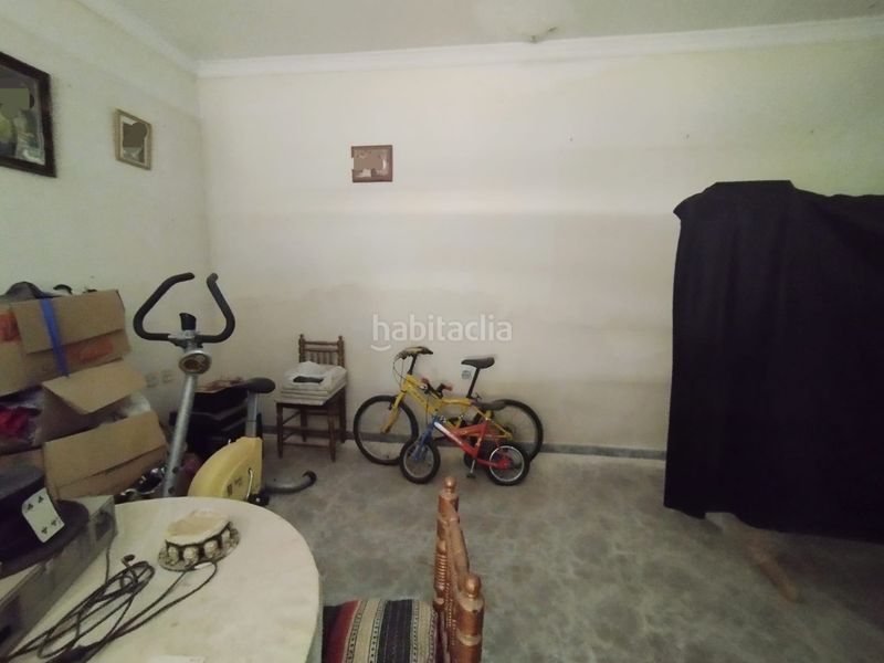 Foto 1bc04194-6beb-4ab1-9da2-36cbf839fd06. Casa amb aparcament a Tomelloso