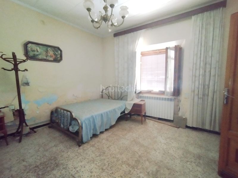 Foto ce0978df-640d-44a8-9fe5-c79624b123f9. Casa amb aparcament a Tomelloso