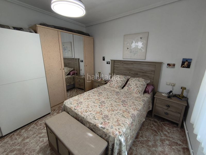 Foto 8a26eed7-df1f-402d-9bf7-fae036f3c393. Casa amb xemeneia calefacció a Socuéllamos