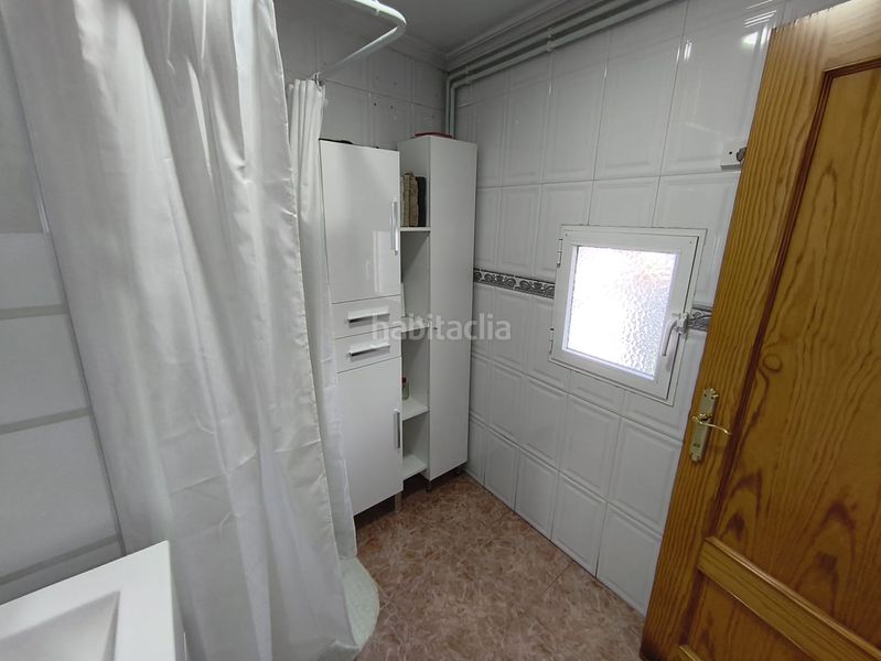 Foto e25f3271-dd99-4464-8f1c-32be46e2dd5b. Casa amb xemeneia calefacció a Socuéllamos