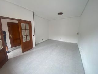 Haus  Calle ave maría. Magnífico chalet adosado en valdepeñas - perfecto para tu famili