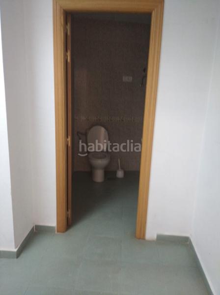 Foto d1c798d8-63a1-4c8d-9bd7-a4d1911b40f3. Industrial building in Tomelloso