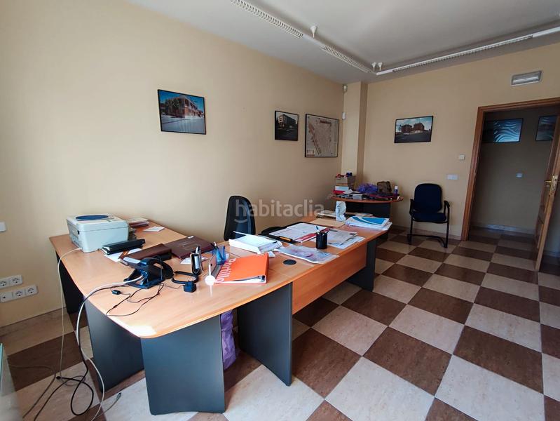 Foto 1b52a5a8-cc31-4d82-b826-a411db5778c0. Capannone industriale con riscaldamento in Tomelloso