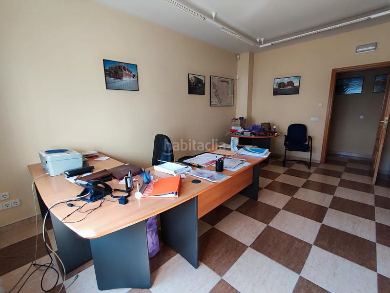 Foto 1b941365-d183-4776-b5e6-5fdd9055e31e. Capannone industriale con riscaldamento in Tomelloso