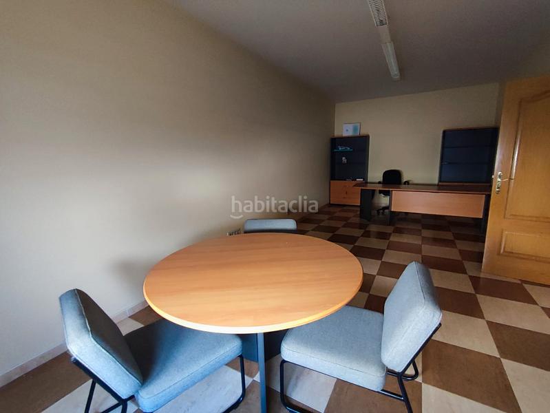 Foto 94627058-7703-4040-96b1-f94252a7aeaa. Capannone industriale con riscaldamento in Tomelloso