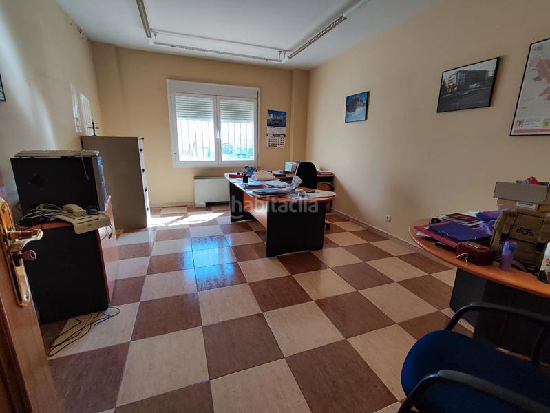 Foto 592839a4-0896-48e6-9ff4-8f54a51aa9fc. Nau industrial amb calefacció a Tomelloso