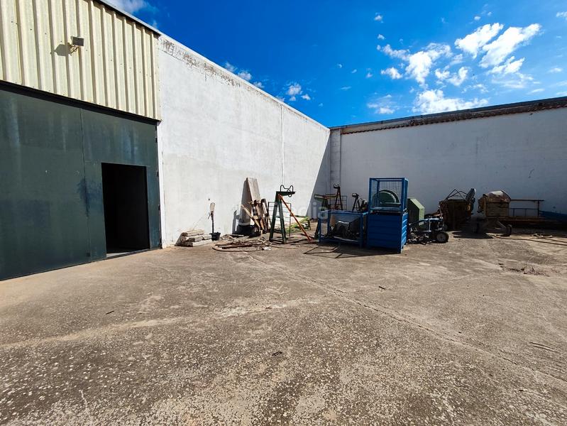 Foto 9a1620a7-5623-43fe-9b27-caf80fa4c8ee. Nau industrial amb calefacció a Tomelloso