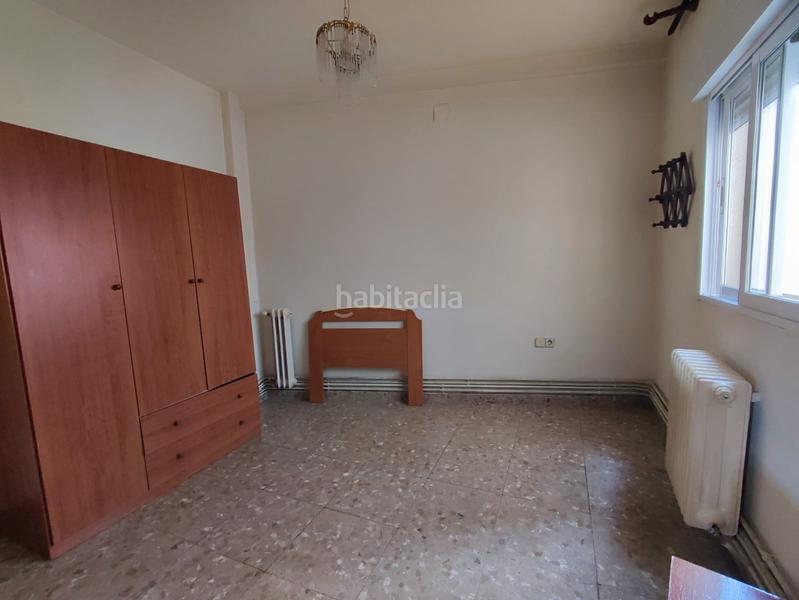 Foto d30a521a-58c1-4ec3-b58c-029565cac3a3. Etagenwohnung mit heizung in Tomelloso
