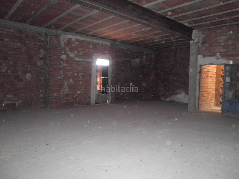 Foto b9f7deb8-fc0e-42c8-b0a2-8e200baad722. Casa pareada en Tomelloso