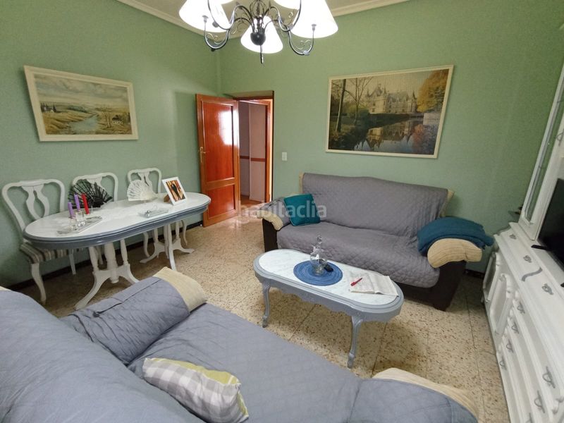 Foto 1c97389b-5462-4487-bd7b-8d51b34b4565. Casa pareada en Tomelloso