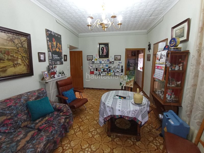 Foto 4c3719e8-83e3-4d68-b41c-2aadbf88f27d. Casa pareada en Tomelloso
