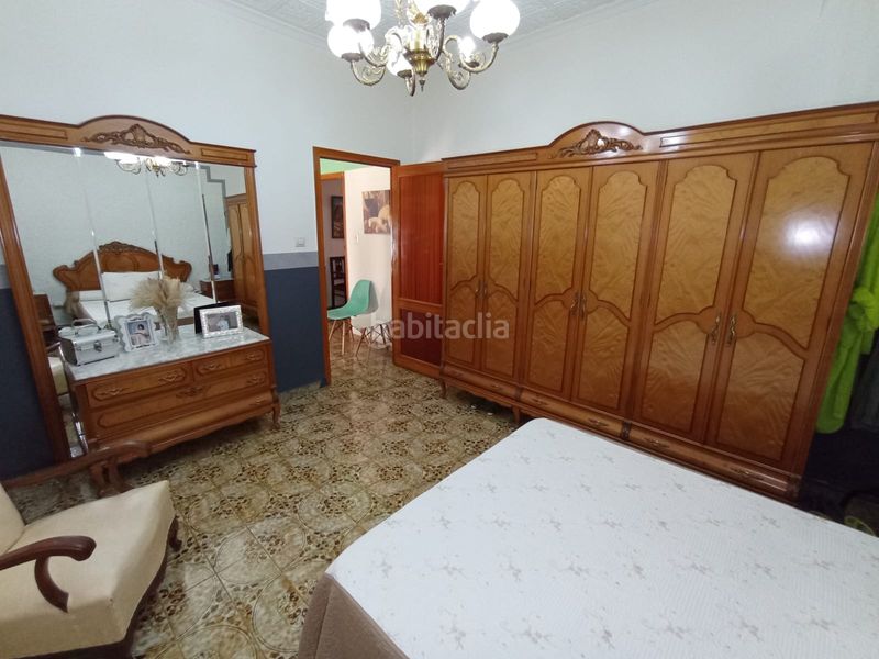 Foto a24510eb-0b3f-4b26-a969-3da1851100fa. Casa pareada en Tomelloso