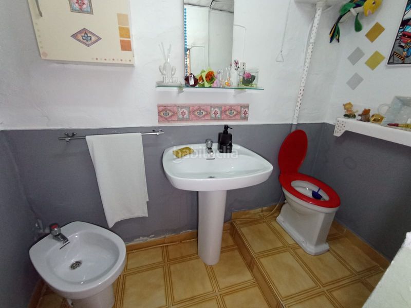 Foto e0a1bf43-5371-4629-a665-684047f07d3d. Casa pareada en Tomelloso