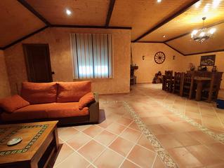 Semi detached house  Calle asturias