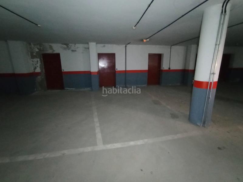 Foto 82299d5a-8882-41f6-9374-ca3bea5b4fb2. Parking coche en Tomelloso