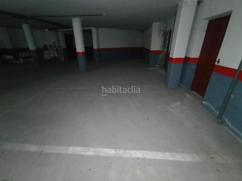 Foto f5351408-4807-44e9-bc6c-9fdd280af0dd. Autoparkplatz in Tomelloso