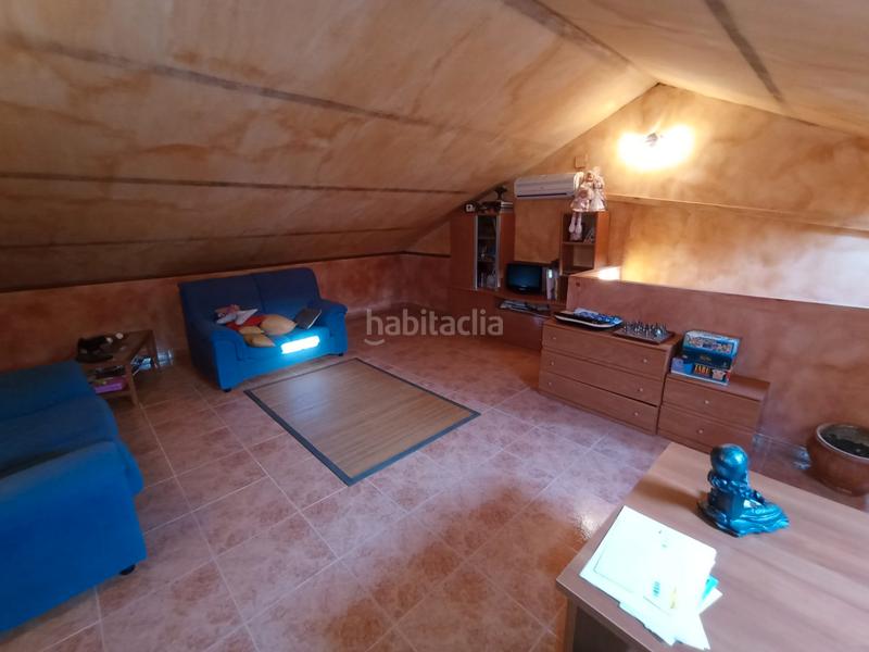 Foto 4f2e2db9-0061-4fac-98ac-349f3968455e. Semi detached house with heating parking in Tomelloso