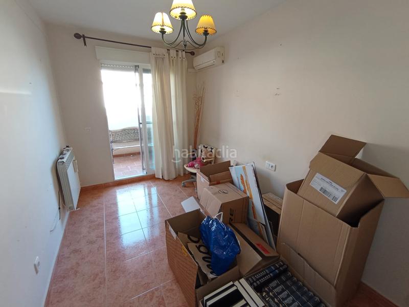 Foto 87e3d863-b817-44f6-88bf-62d7e755da91. Semi detached house with heating parking in Tomelloso
