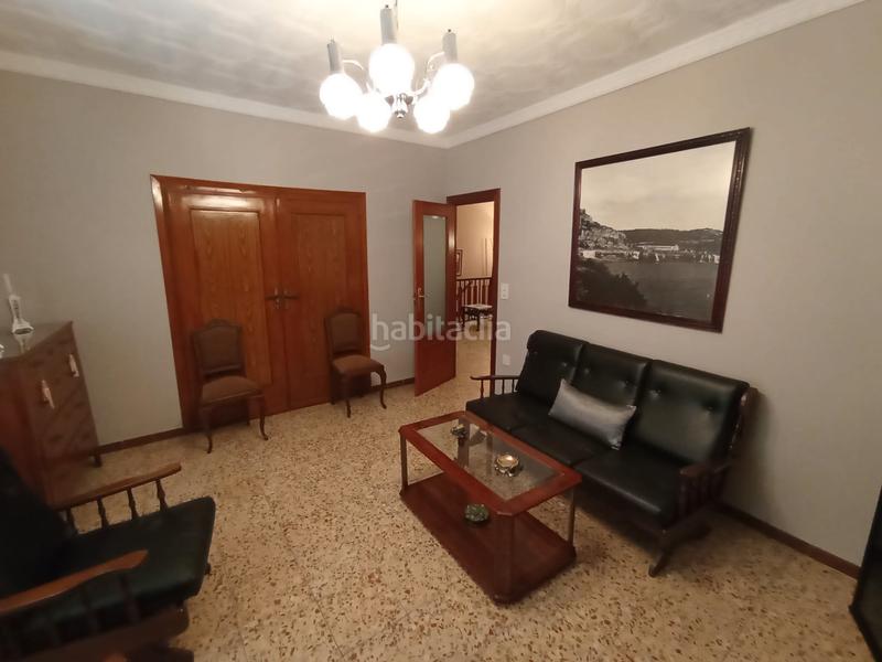 Foto 434de85b-f4da-43f9-b6a3-f0ce4746c4b1. Casa pareada en Tomelloso