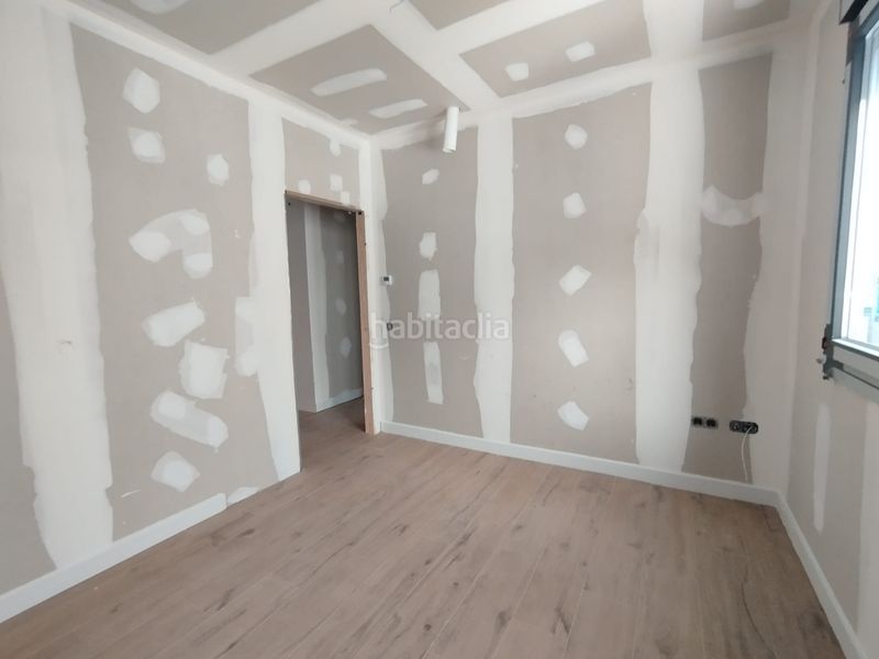 Foto 65a7cd9f-5812-4499-b15c-2282a7d435d8. Casa adossada amb calefacció aparcament piscina a Tomelloso