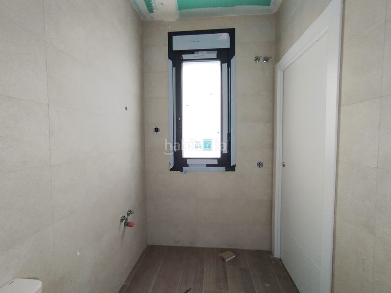 Foto afc2ef66-c450-44d1-ae57-d9a8846a6525. Casa adossada amb calefacció aparcament piscina a Tomelloso
