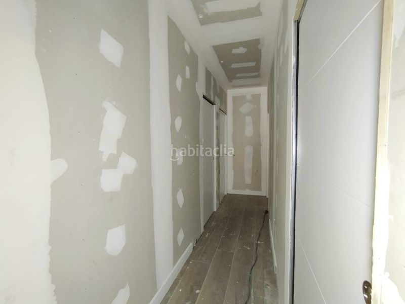 Foto b809266e-b1c7-43e3-a767-bf78377c4035. Casa adossada amb calefacció aparcament piscina a Tomelloso