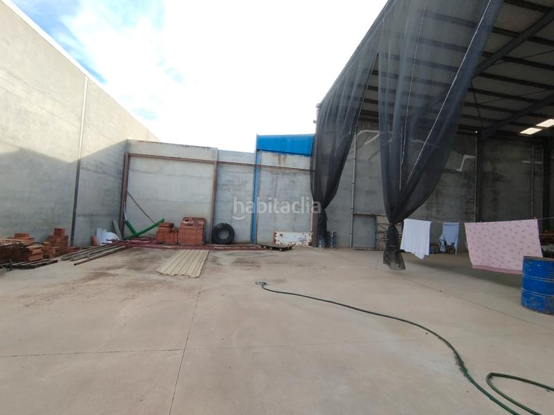 Foto 71f4a311-6da5-4be9-93d2-8160941771c2. Capannone industriale in Tomelloso