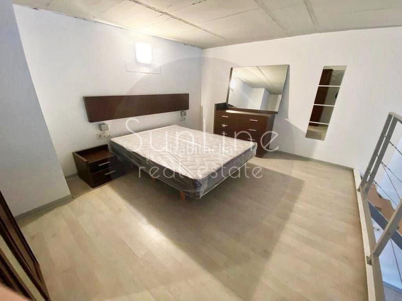 Foto 0bb2bac7-adab-46f6-81f2-cf5a728f3d68. Rent flat with pool in La Constitución-Canaleta Mislata