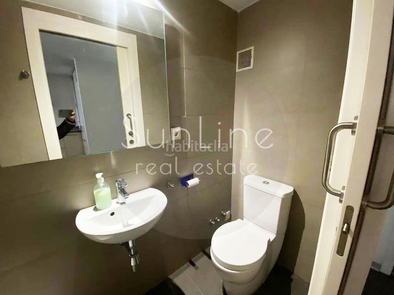 Foto 69145b4c-73c9-453c-90da-0ec5fee65bec. Rent flat with pool in La Constitución-Canaleta Mislata