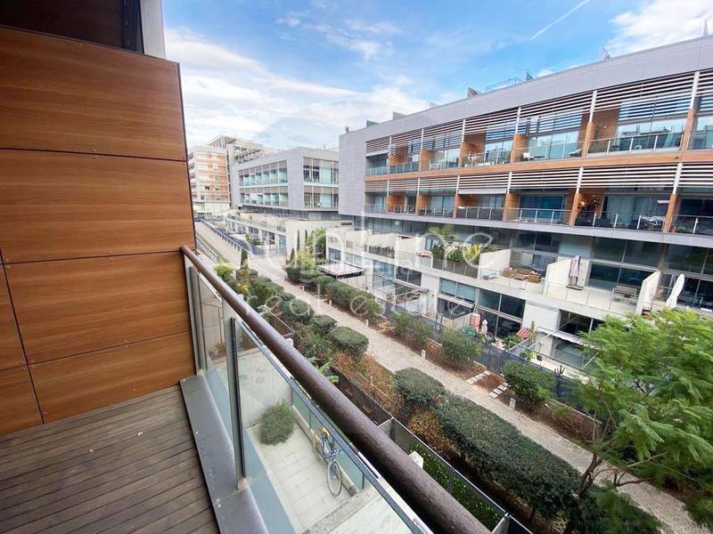 Foto be84b1ed-9e4c-4eaf-8242-77bd9a364fbf. Rent flat with pool in La Constitución-Canaleta Mislata