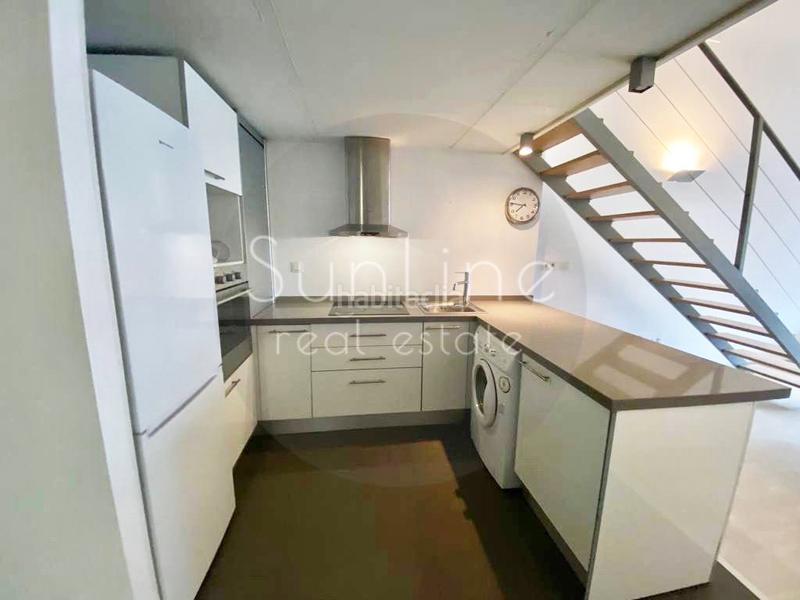 Foto c10f007d-7336-443a-b4d9-86432c38e419. Rent flat with pool in La Constitución-Canaleta Mislata