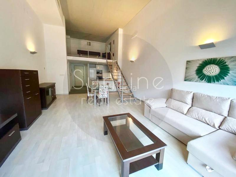 Foto eeb606c4-577e-4d2e-abda-ac2338a4be46. Rent flat with pool in La Constitución-Canaleta Mislata