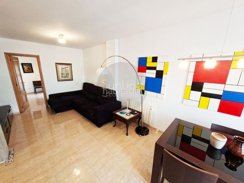 Foto 30fa2709-7d35-4aeb-9146-bcb8c60acd90. Casa adossada amb aparcament a Aldaia