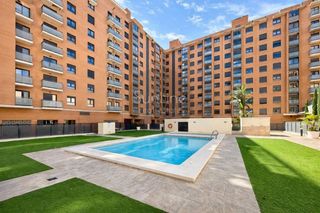 Location Appartement  Avinguda dels germans maristes. Apartamento espacioso en valencia