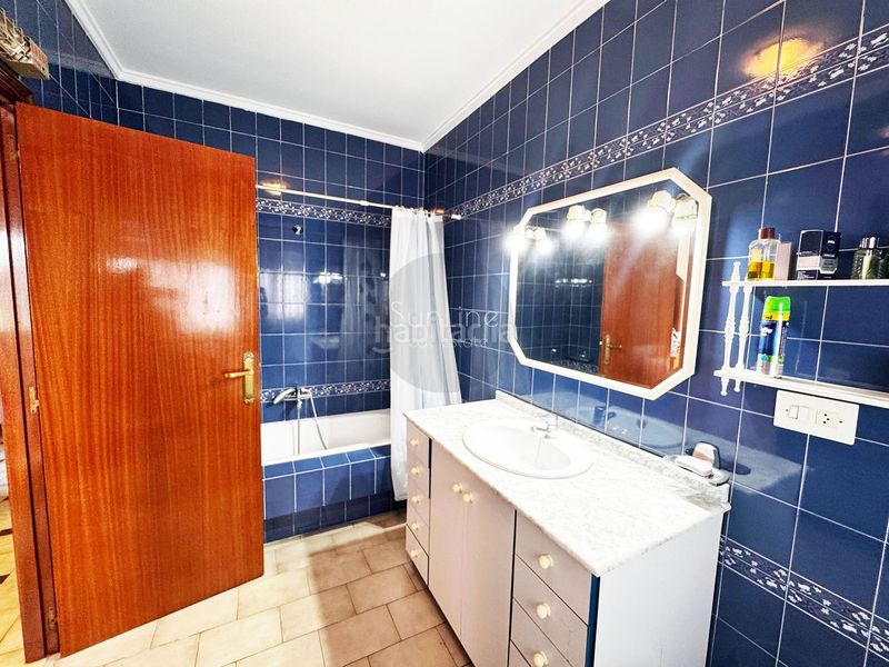 Foto ce7a4398-8b6f-464f-a841-b2fb8d62f6cf. Chalet venta de impresionante villa de 9 dormitorios en una zona prestigiosa. en Chiva