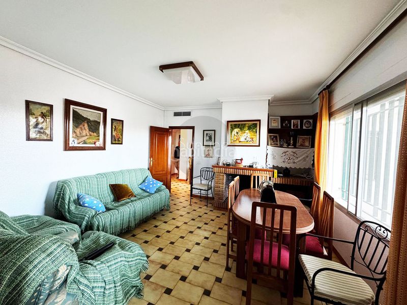 Foto d21bb71d-f447-4276-b4ef-feb7df7ca07c. Chalet venta de impresionante villa de 9 dormitorios en una zona prestigiosa. en Chiva