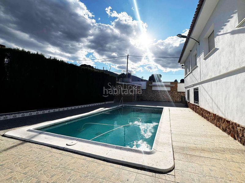 Foto d803d980-7808-41ea-a8ef-060bb72c3f4e. Chalet venta de impresionante villa de 9 dormitorios en una zona prestigiosa. en Chiva