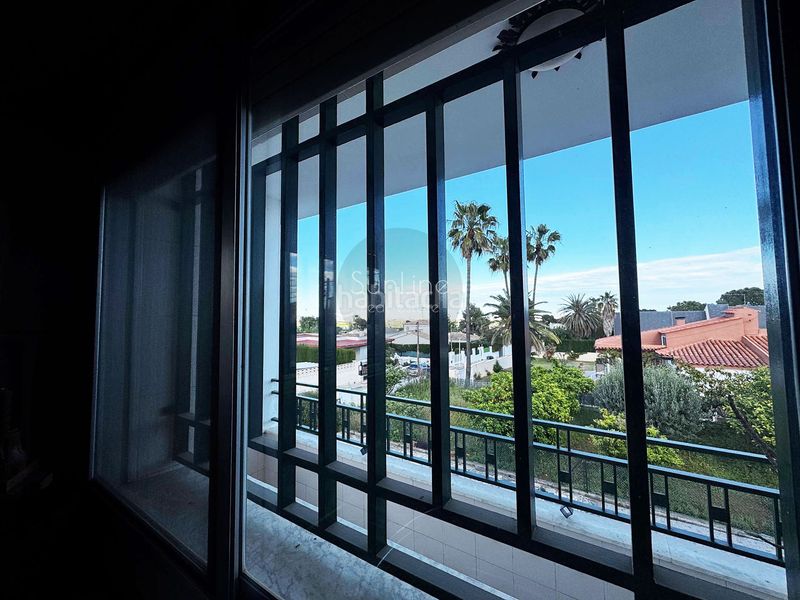 Foto f333982f-38b2-4fe0-a678-f9f8f8a8123e. Chalet venta de impresionante villa de 9 dormitorios en una zona prestigiosa. en Chiva