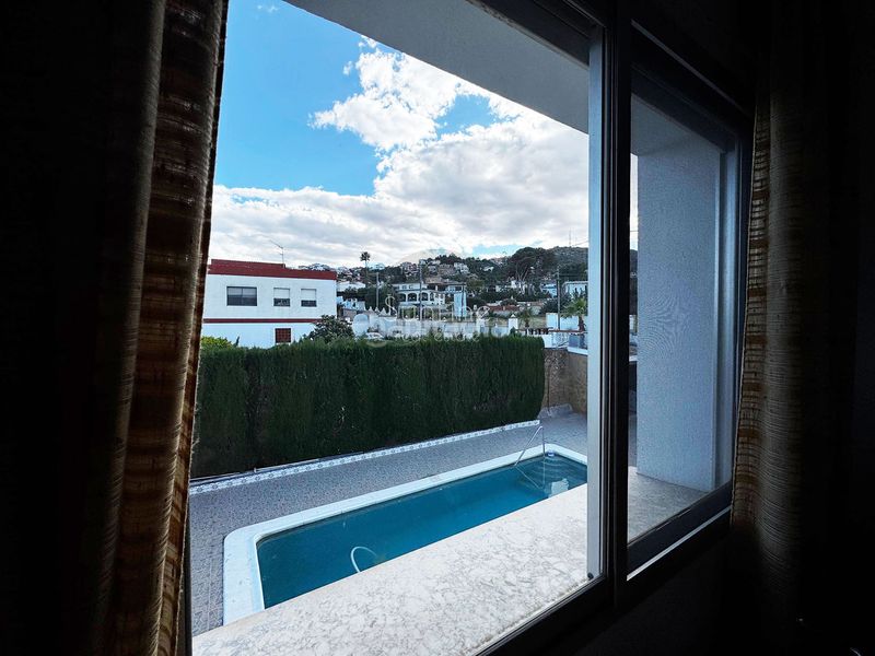 Foto fab1f576-a790-4e34-99ca-bc68b10b57b5. Chalet venta de impresionante villa de 9 dormitorios en una zona prestigiosa. en Chiva