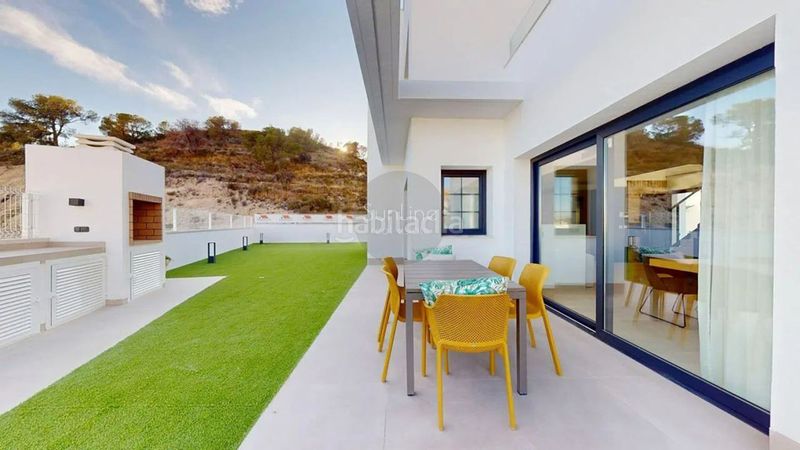 Foto c8cda6ed-b844-4a2e-9a9c-999839cf715a. Casa se venden exclusivas villas modernas de clase premium en Finestrat