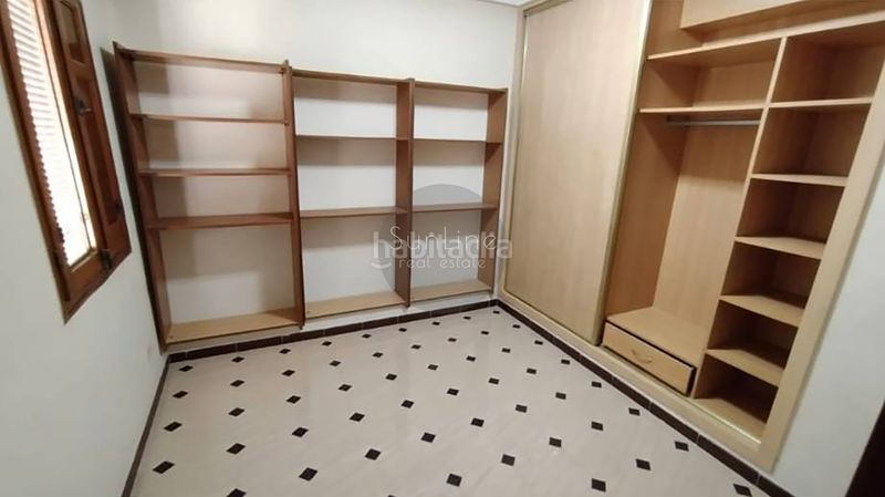 Foto 61213889-b884-4539-86b8-acc8992b805b. Pis a Foios