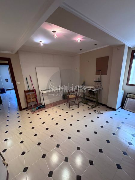 Foto 8e75119d-5062-47d2-8337-bf776b98651e. Pis a Foios