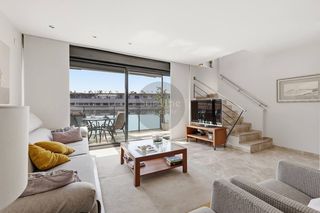 Etagenwohnung  Avinguda de fran�a. Venta de lujoso d�plex con 4 dormitorios, terraza frente a la pi